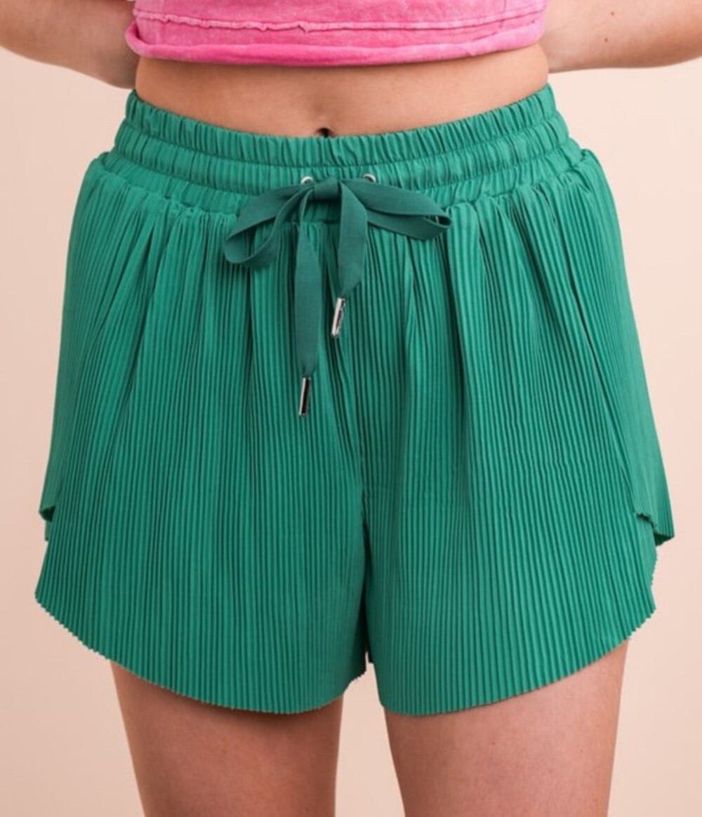 NewMe Shorts Skort Womens Kelly Green Micro-Pleated Flowy Lined